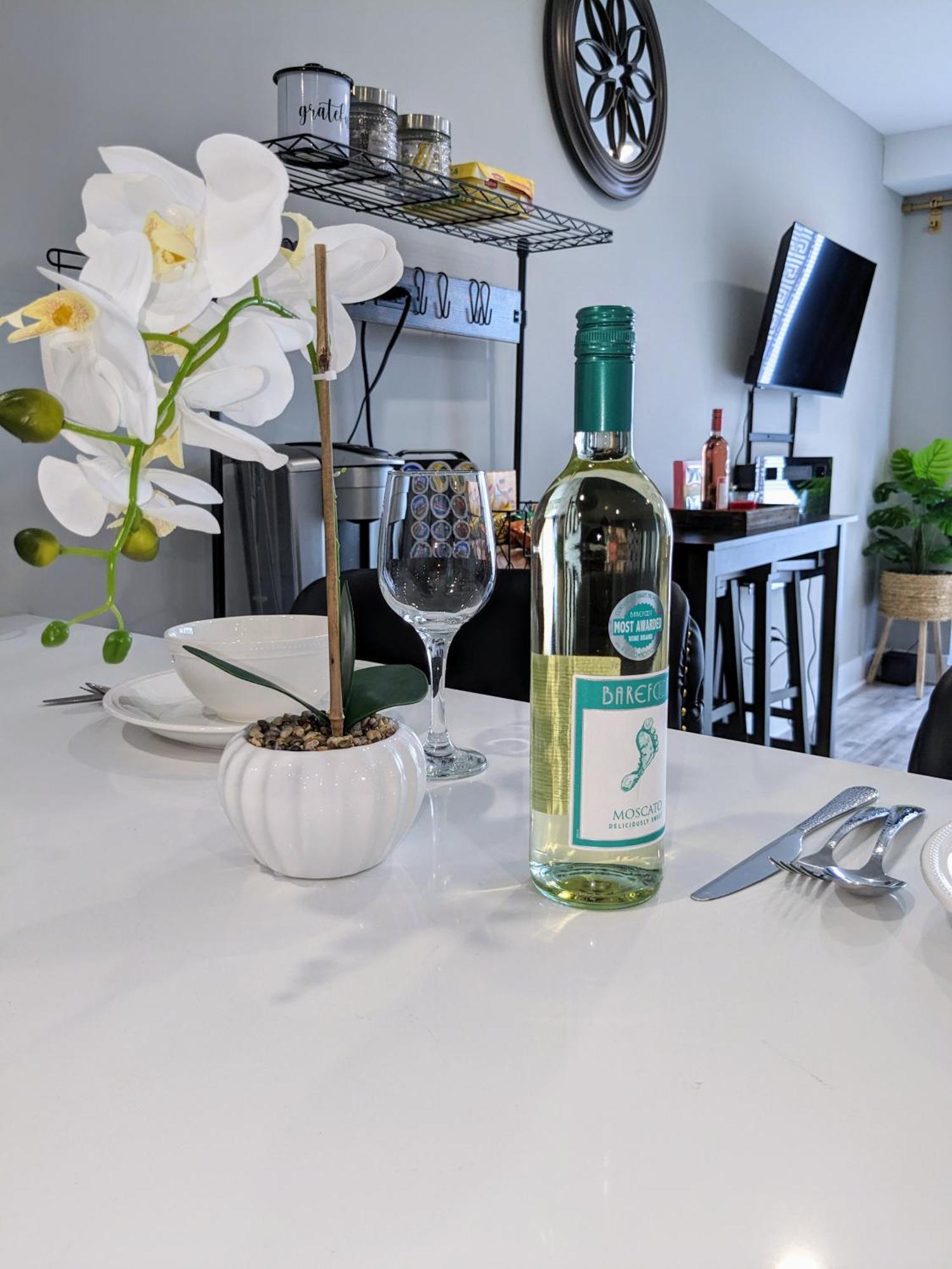 2Br-2Ba Luxy Dendrobium Oasis, Pet Friendly, Family Friendly, Free Parking & Balcony Lejlighed Philadelphia Eksteriør billede